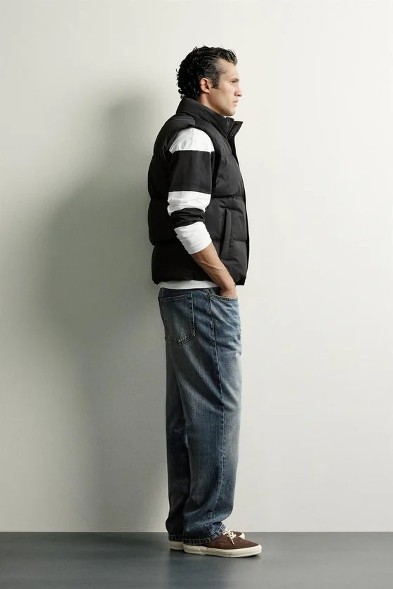 СТЕГАНЫЙ ЖИЛЕТ REGULAR FIT