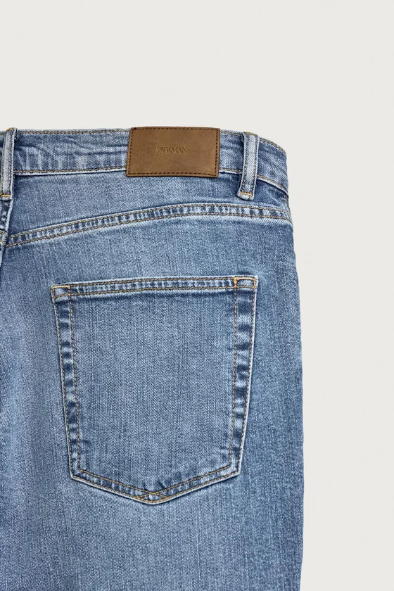 БАЗОВЫЕ ДЖИНСЫ SLIM FIT