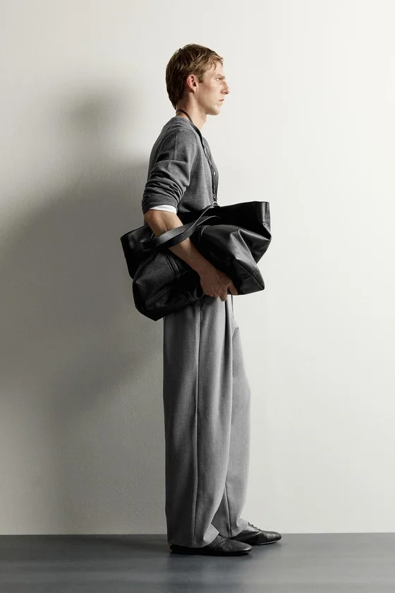 БРЮКИ RELAXED FIT СО СКЛАДКАМИ