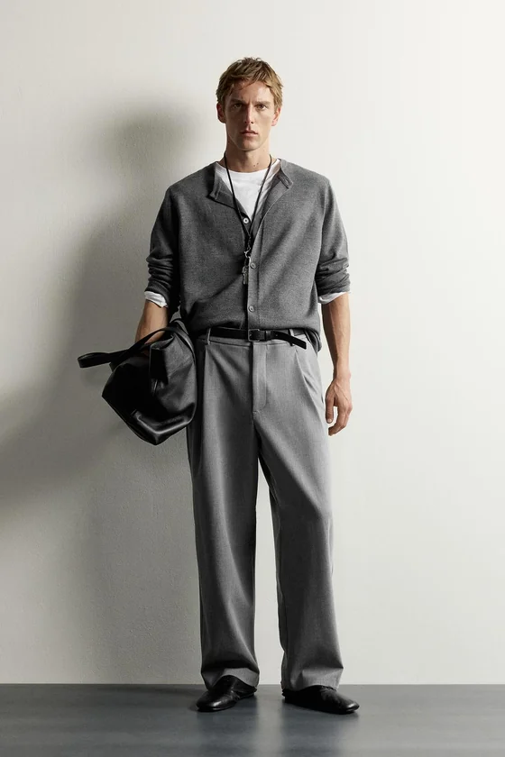 БРЮКИ RELAXED FIT СО СКЛАДКАМИ