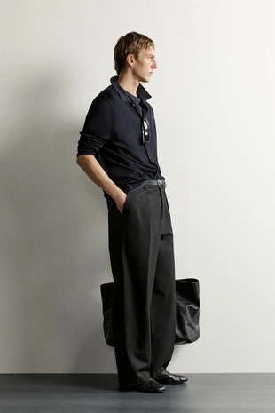Брюки Relaxed Fit со складками