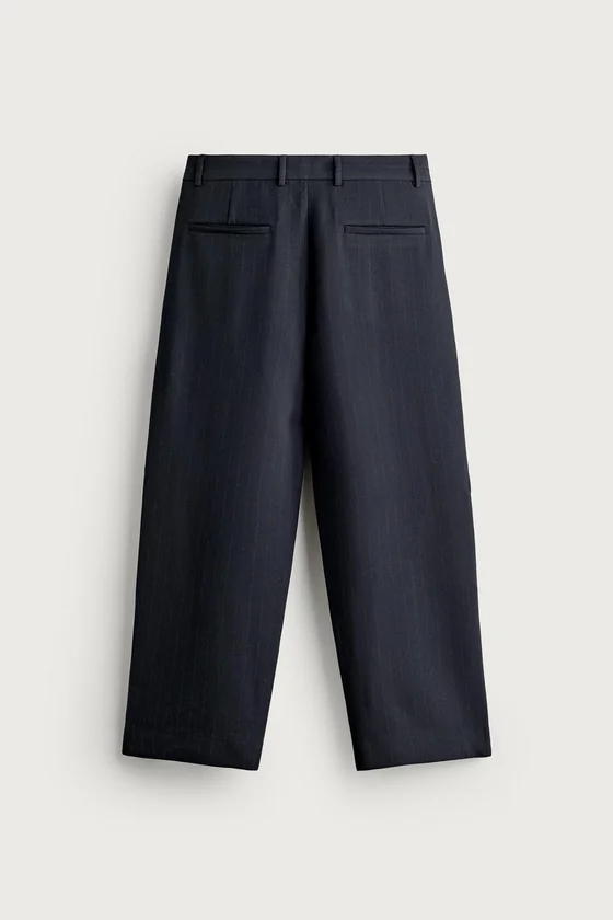 БРЮКИ RELAXED FIT СО СКЛАДКАМИ