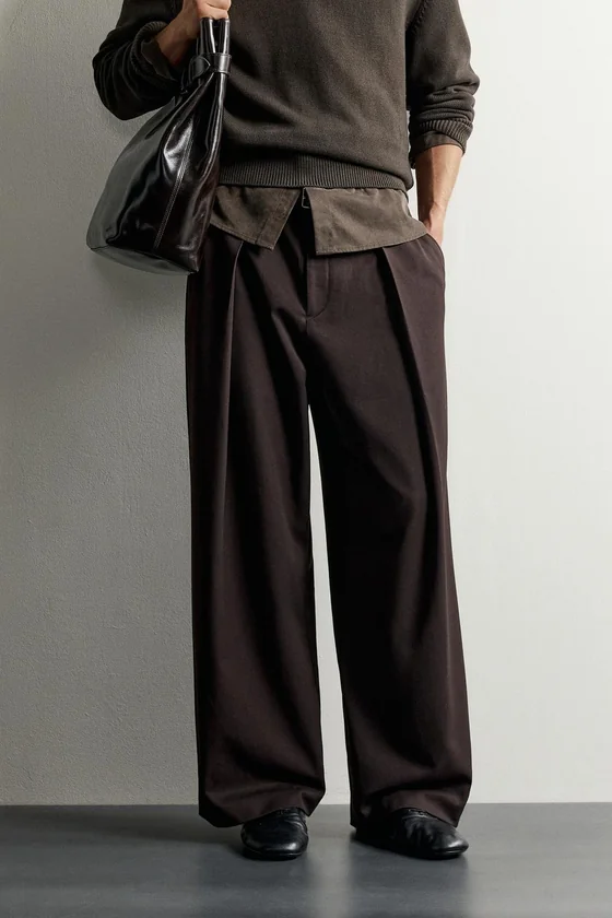 БРЮКИ RELAXED FIT СО СКЛАДКАМИ