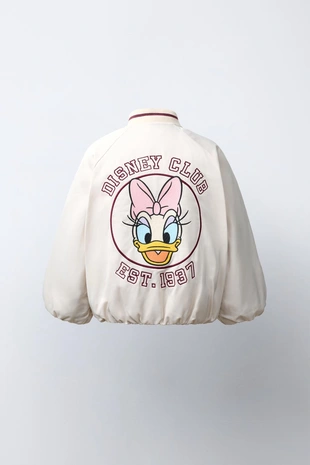 Бомбер с вышивкой Daisy © Disney- Заказать в России