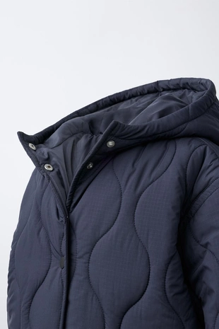 Стеганая куртка Water-Repellent с капюшоном- Заказать в России