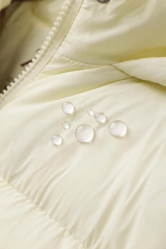 СТЕГАНАЯ КУРТКА С КАПЮШОНОМ WATER REPELLENT