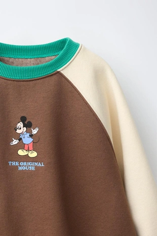 Толстовка в стиле Color Block с принтом «Микки Маус» © Disney- Заказать в России
