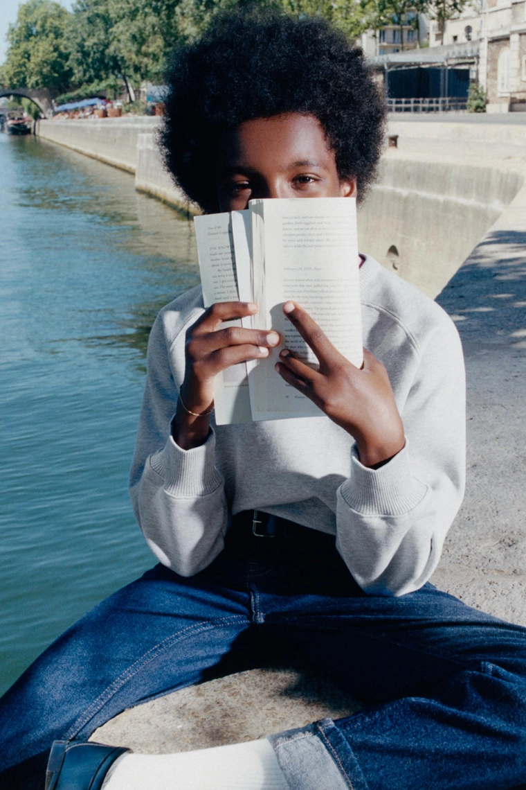 Свитшот с вышитым слоганом paris x zara