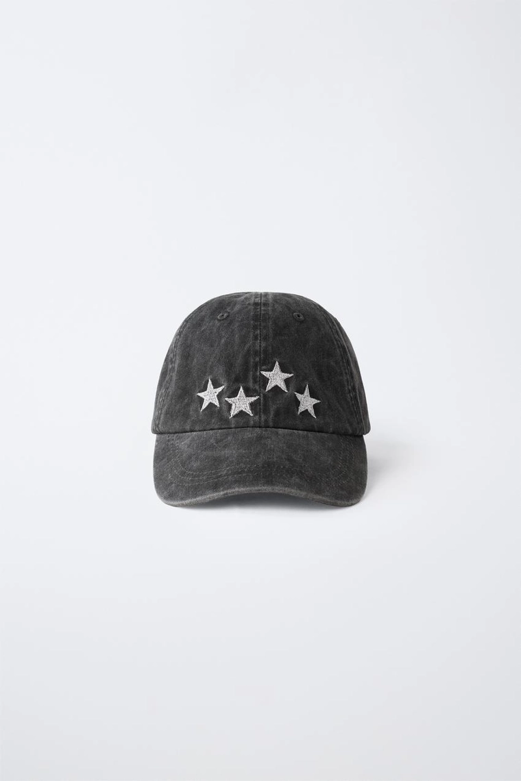 Кепка с эффектом состаривания и звездой