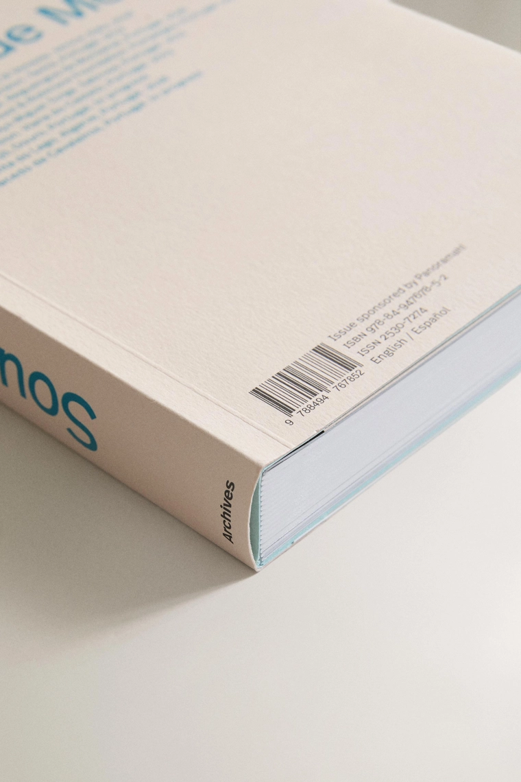 Архив журнала 4, журнал эдуардо сауту де мора (английский язык)