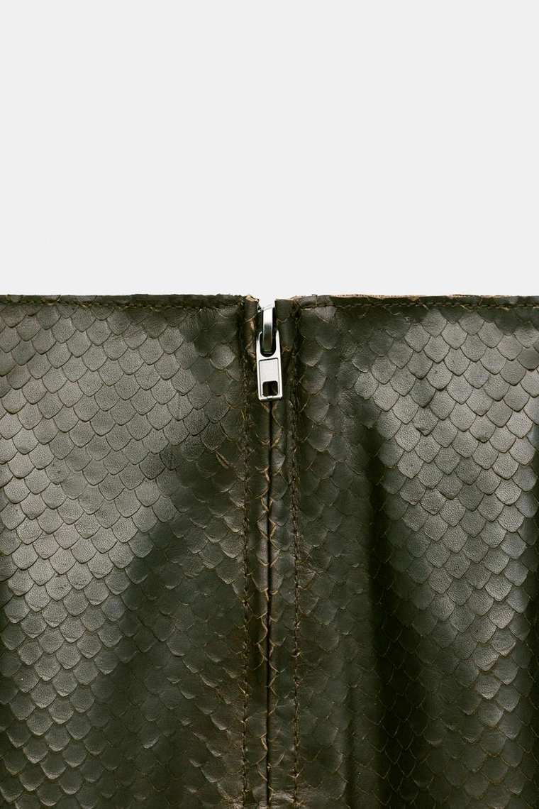 Мини-юбка из 100% кожи Zara «ZW»