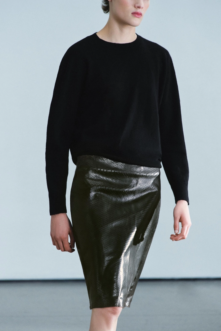 Мини-юбка из 100% кожи Zara «ZW»