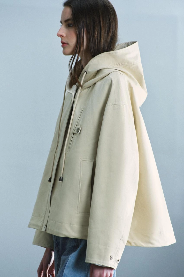 Парка с капюшоном и карманами из коллекции zara woman