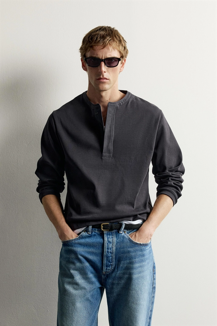 Футболка henley из компактного ребристого трикотажа