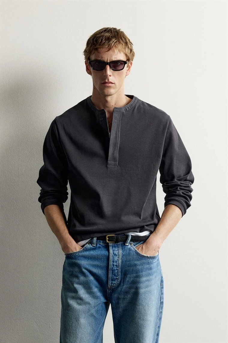 Футболка henley из компактного ребристого трикотажа
