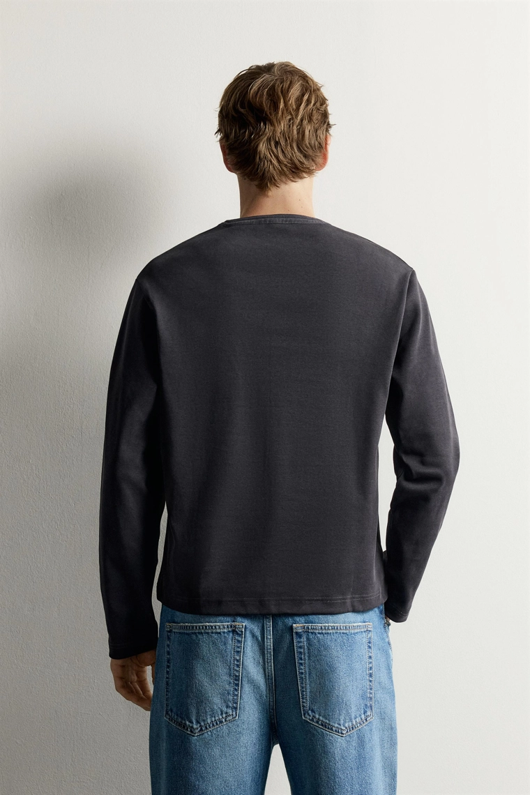 Футболка henley из компактного ребристого трикотажа
