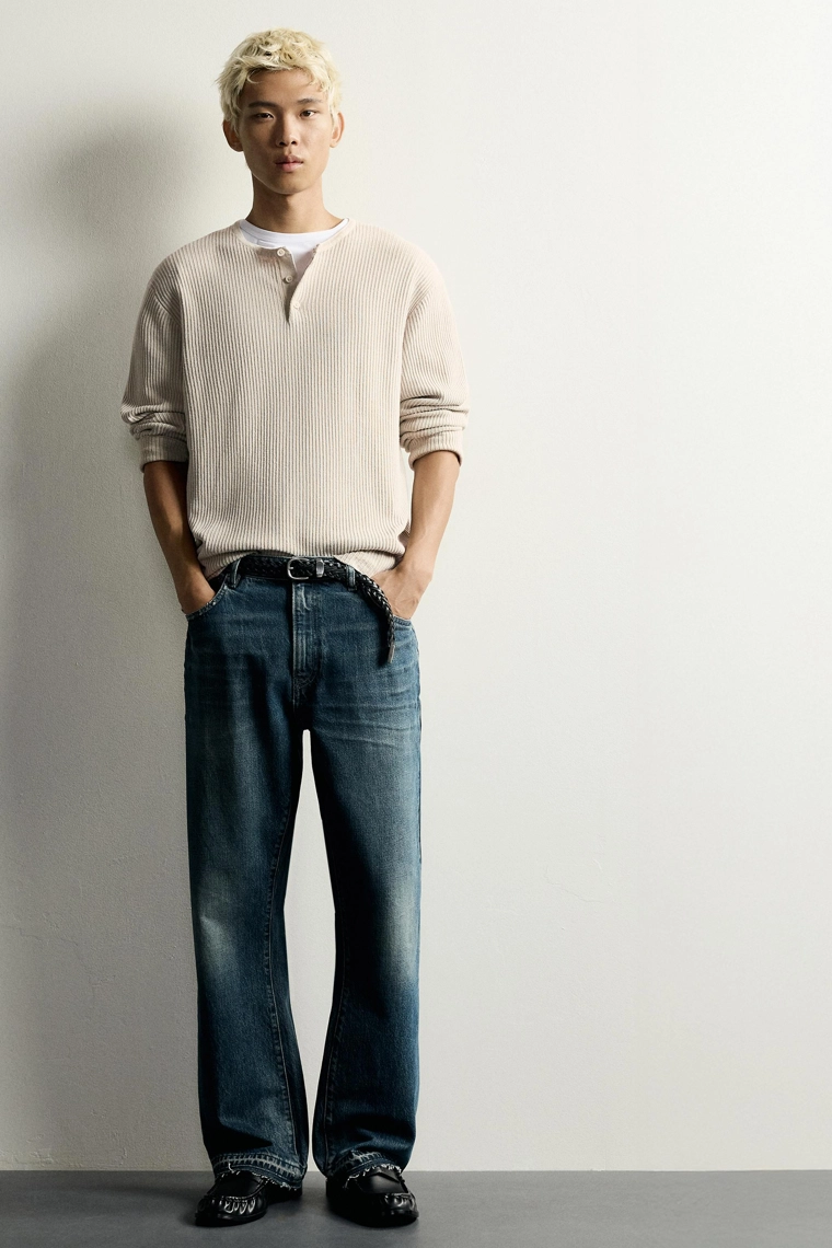 Вязаная футболка henley