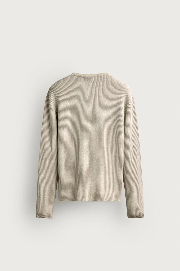 Вязаная футболка henley