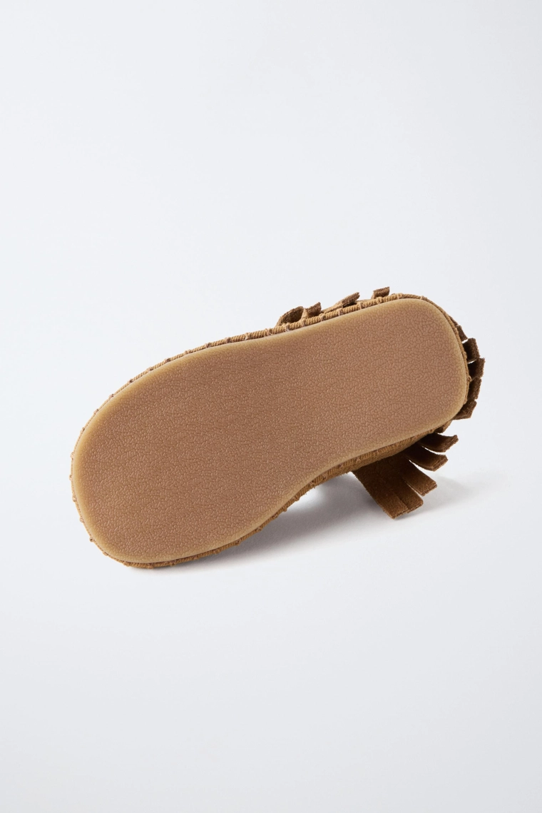 Кожаные балетки barefoot с бахромой