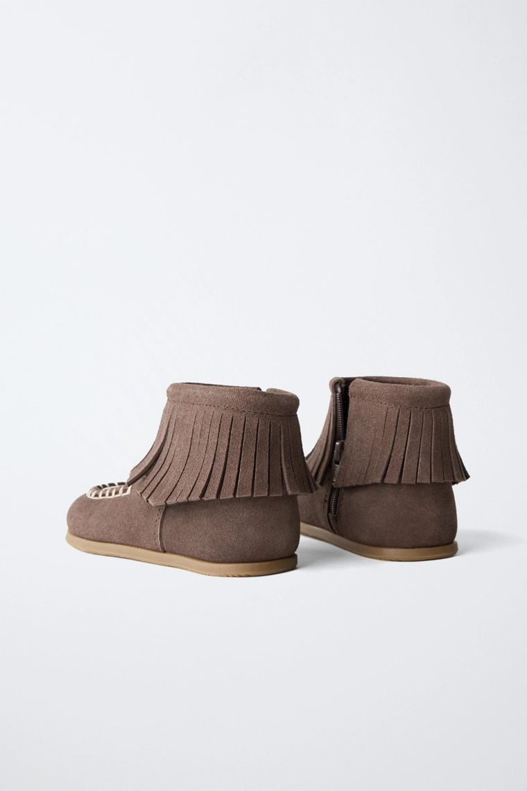 Кожаные ботинки с бахромой barefoot