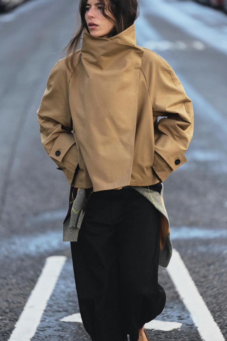 Короткий тренч с воротником-стоечкой Zara «ZW»