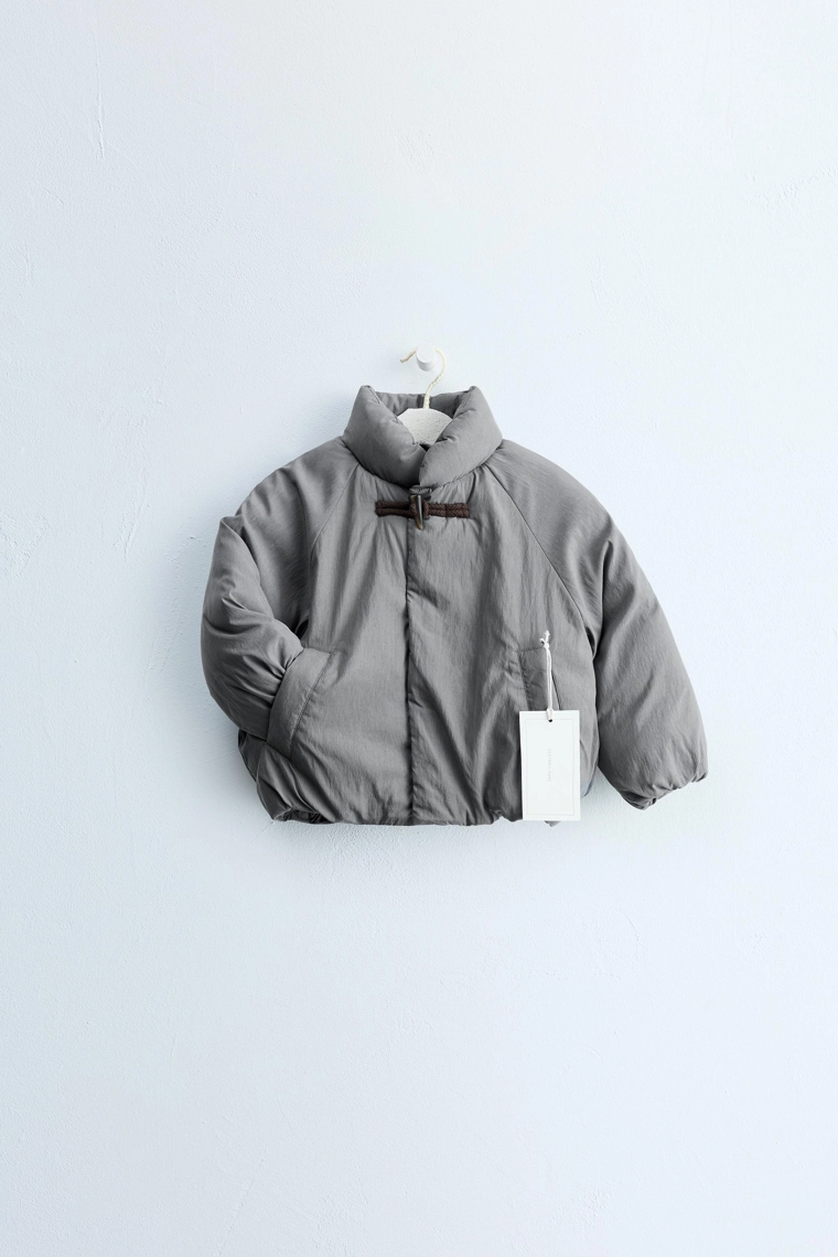 Пуховик zara timeless с застёжкой на петли
