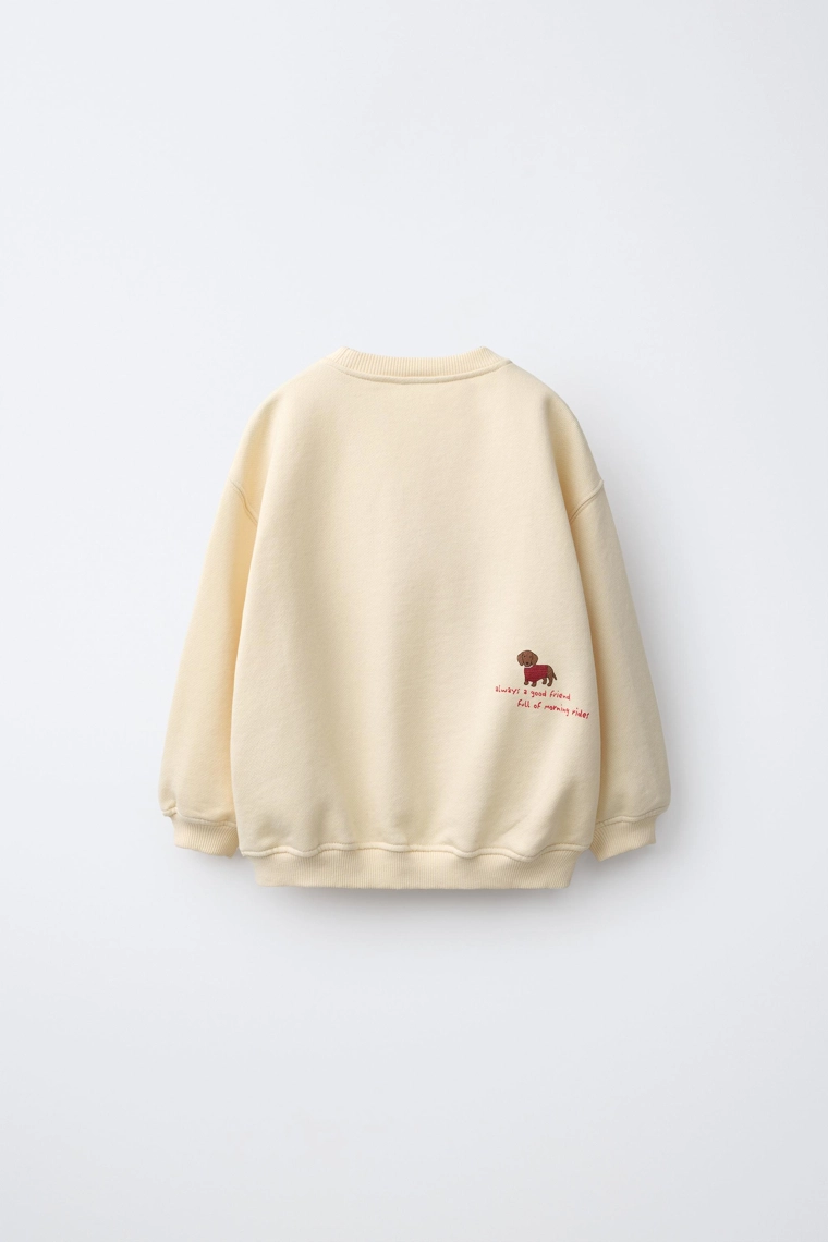 Св sweatshirt с аппликацией в виде сердца