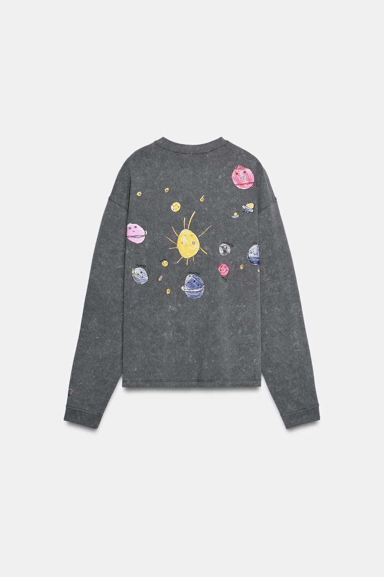 Футболка oversize с принтом планеты
