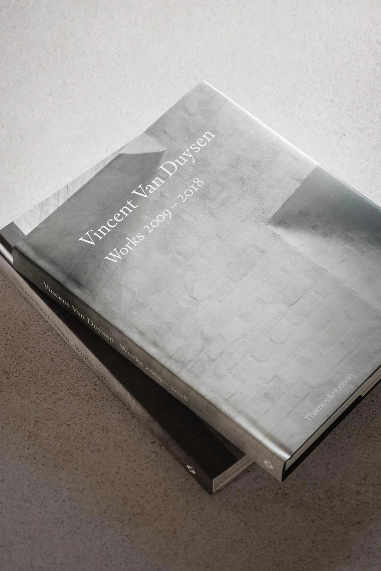 Книга vincent van duysen works 2009-2018 (на английском)