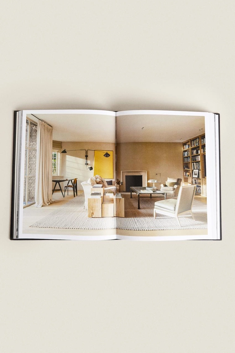 Книга vincent van duysen works 2009-2018 (на английском)