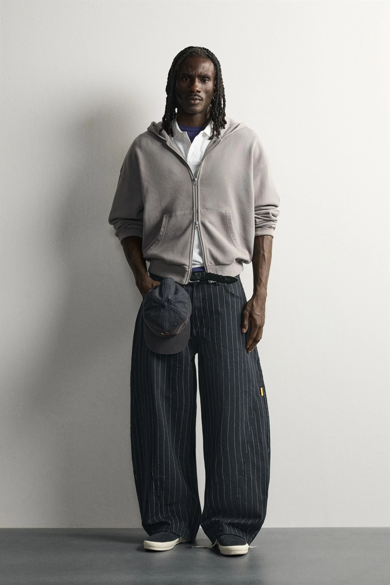 Брюки balloon fit в тонкую полоску