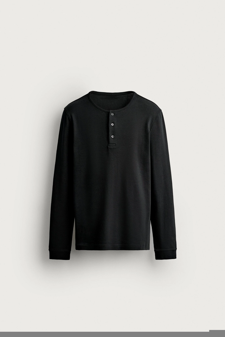 Футболка henley