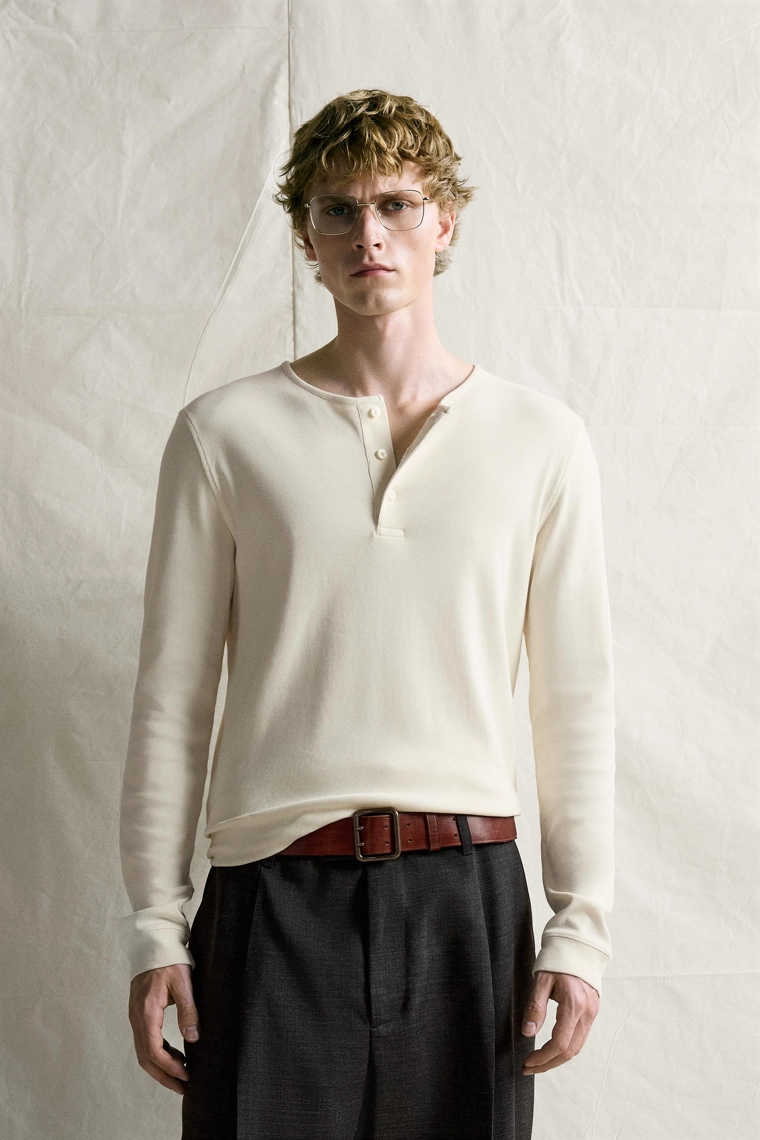Футболка henley