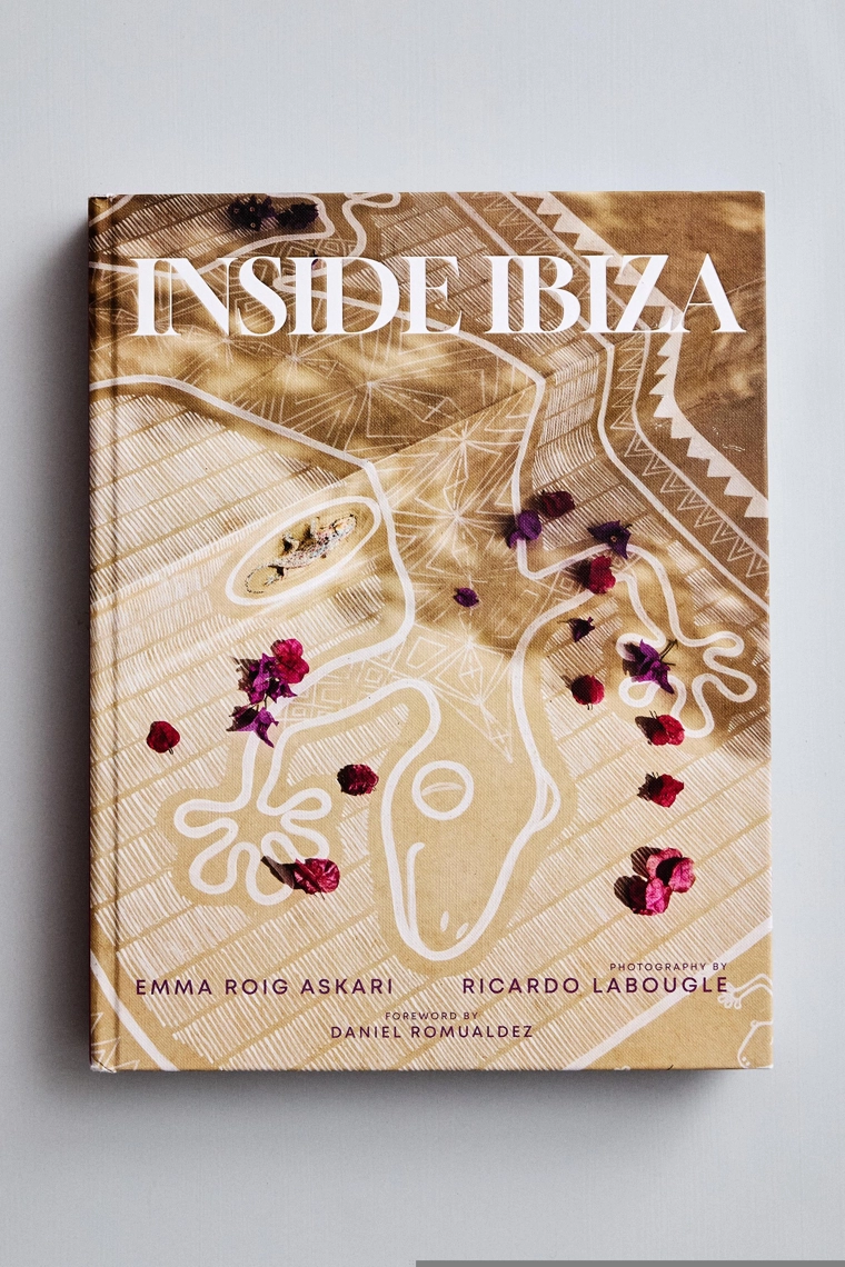Inside ibiza: книга на английском