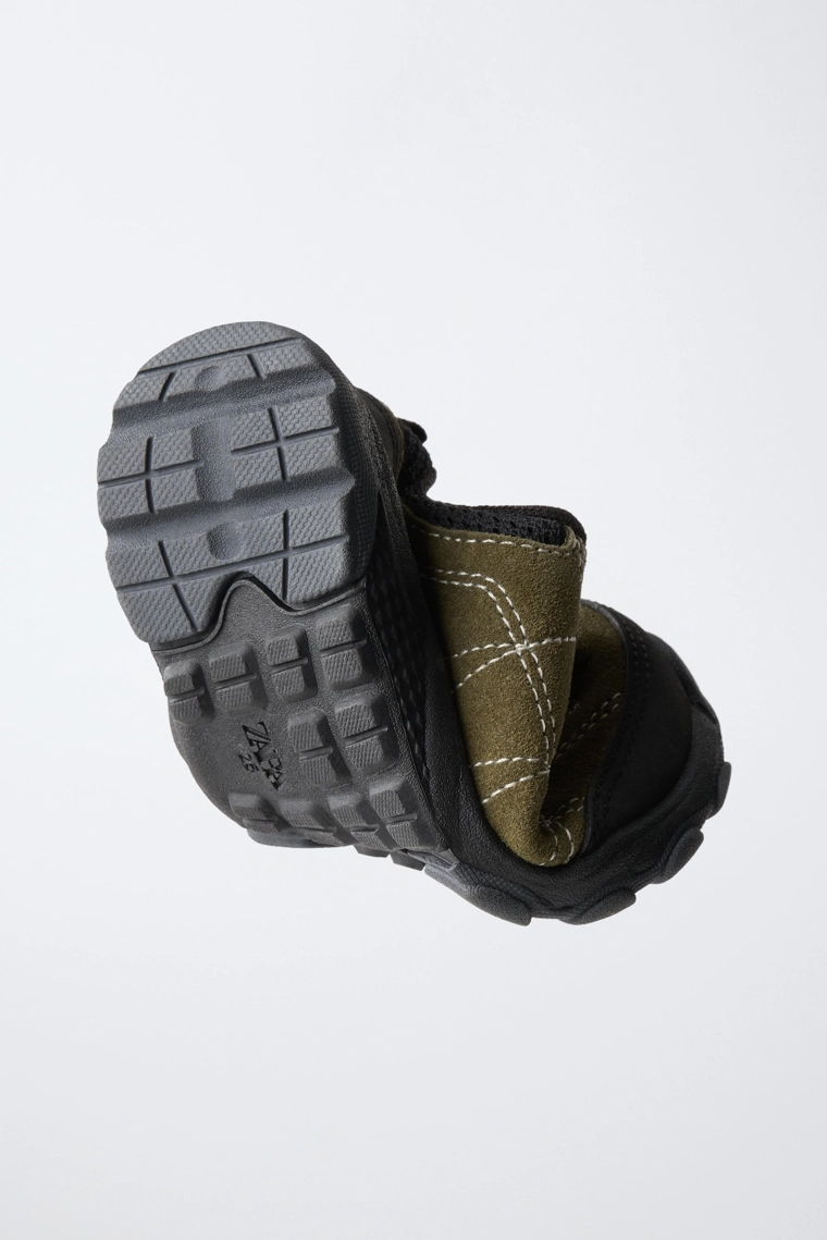 Кожаные кроссовки barefoot
