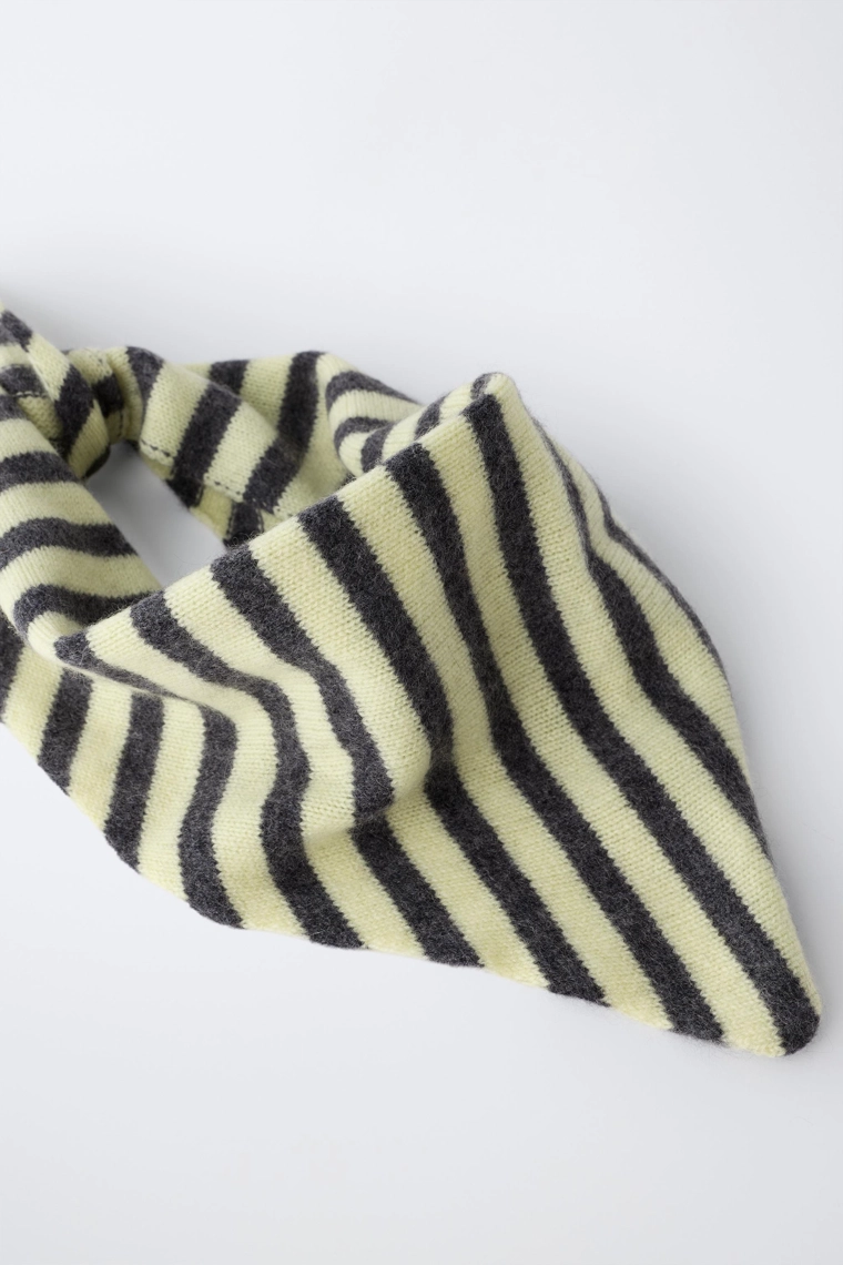 Треугольный шарф в полоску из 100% кашемира