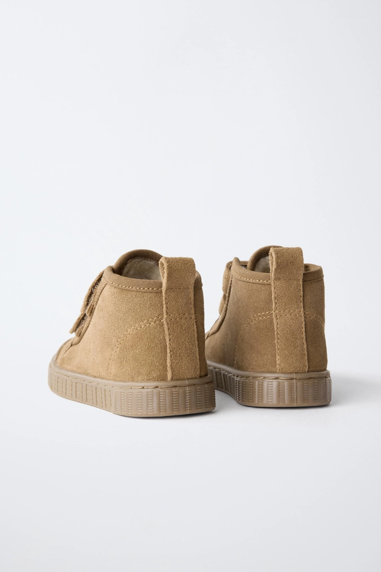Кожаные высокие кроссовки в стиле barefoot