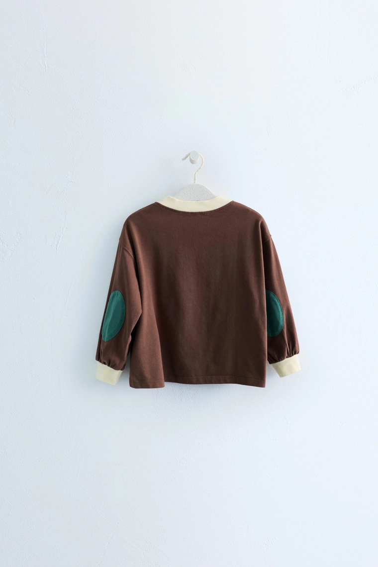 Футболка zara timeless с контрастным воротником