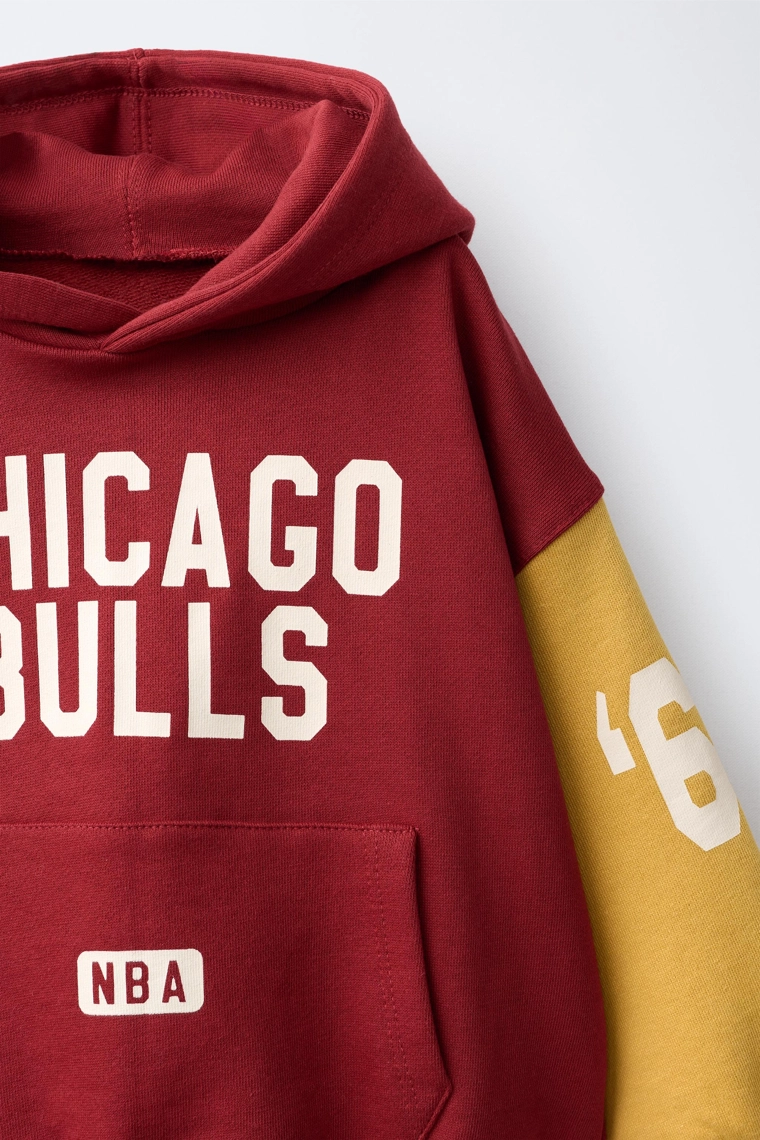 Худи nba – chicago bulls в стиле колор-блок
