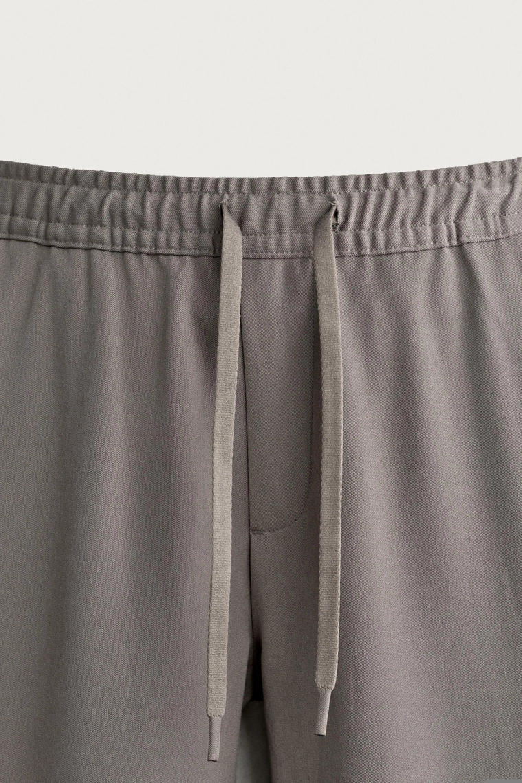 Брюки regular fit комфортной посадки