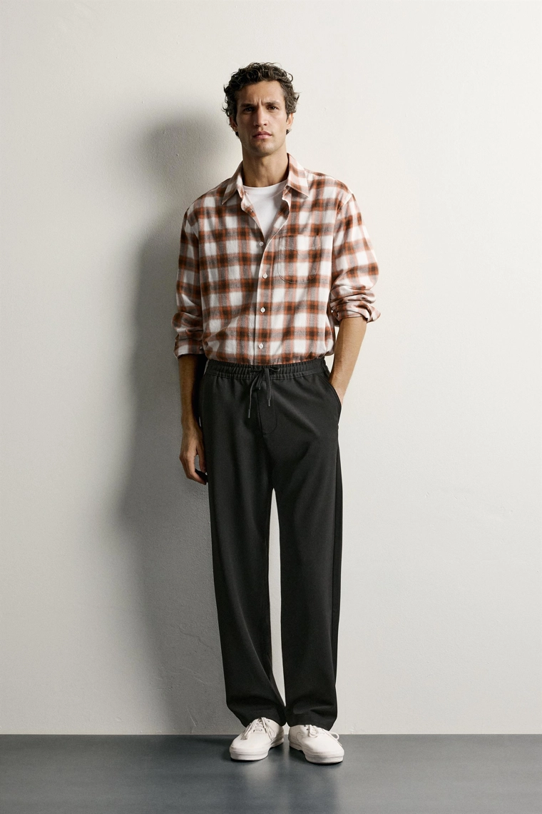 Удобные брюки regular fit