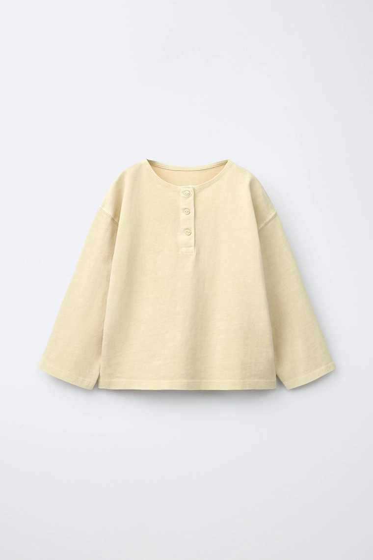 Футболка henley с круглым вырезом