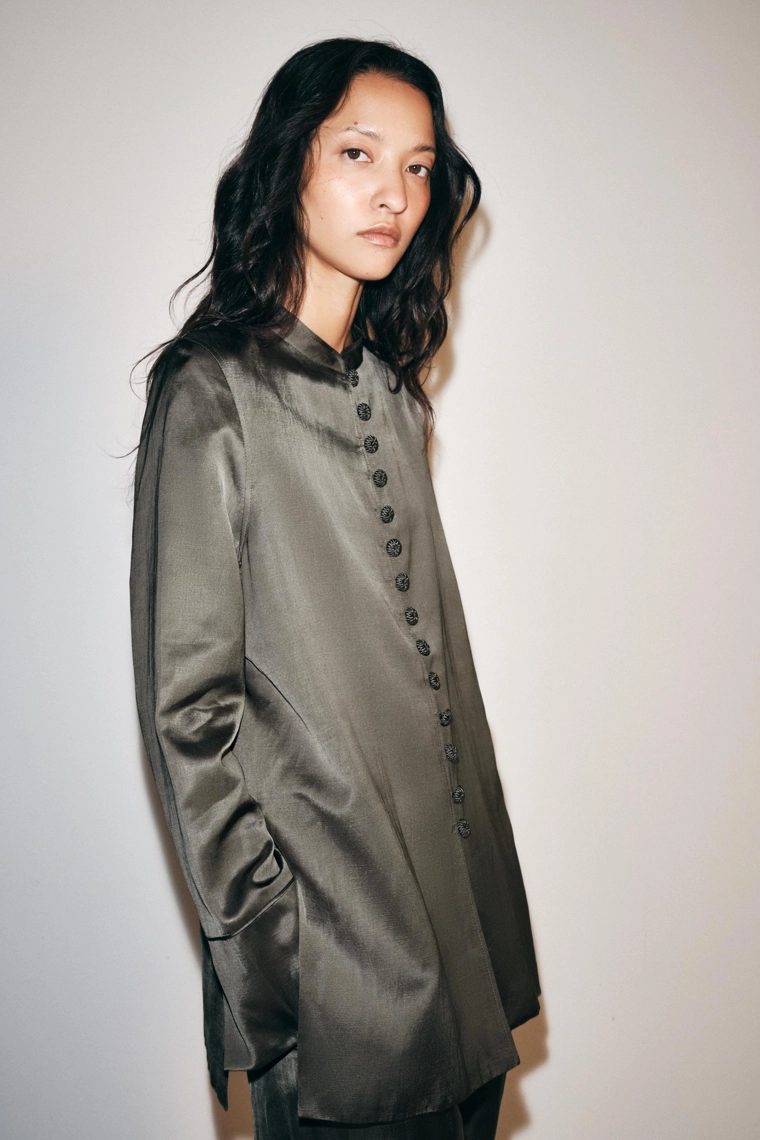 Сатиновая куртка zw collection