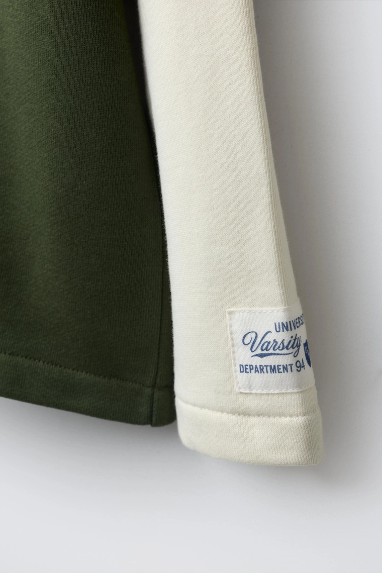 Свитшот varsity с двойными рукавами