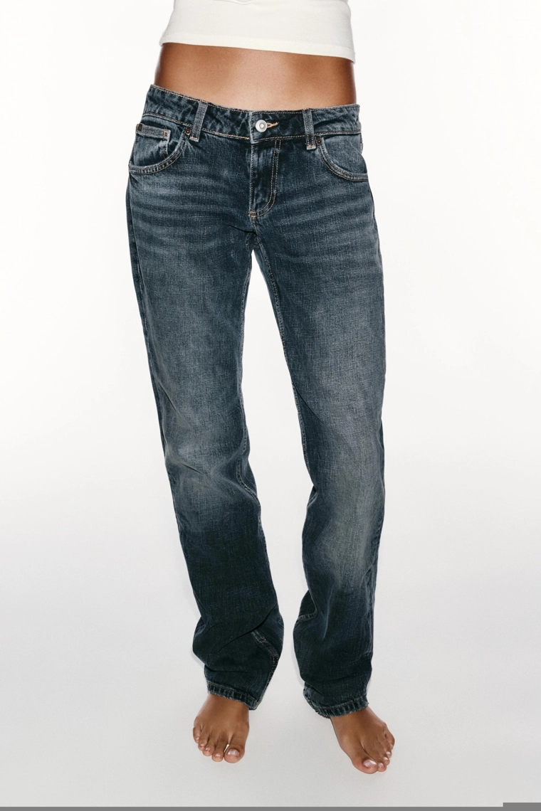 Джинсы slim fit низкой посадки trf