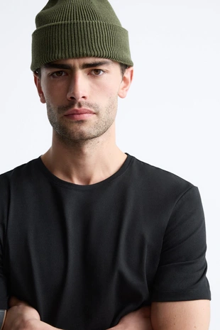 Эластичное боди с кружевом- Заказать в России