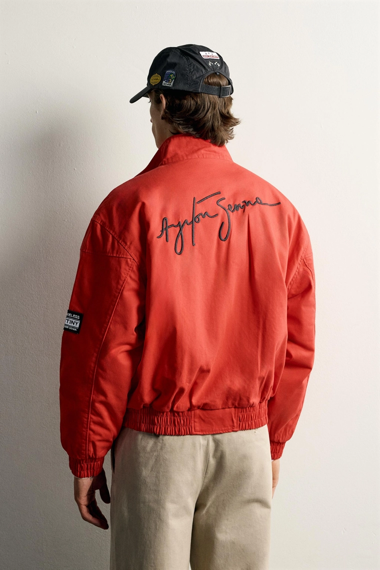 Укороченная стёганая куртка с нашивками ayrton senna © senna brands