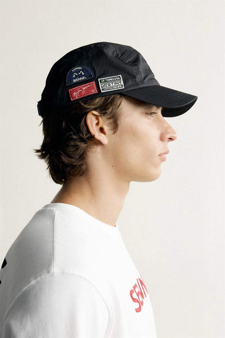 Кепка с вышивкой ayrton senna
