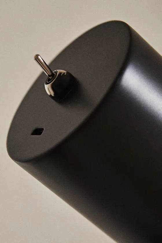 USB ПЕРЕЗАРЯЖАЕМЫЙ ПРОЖЕКТОР