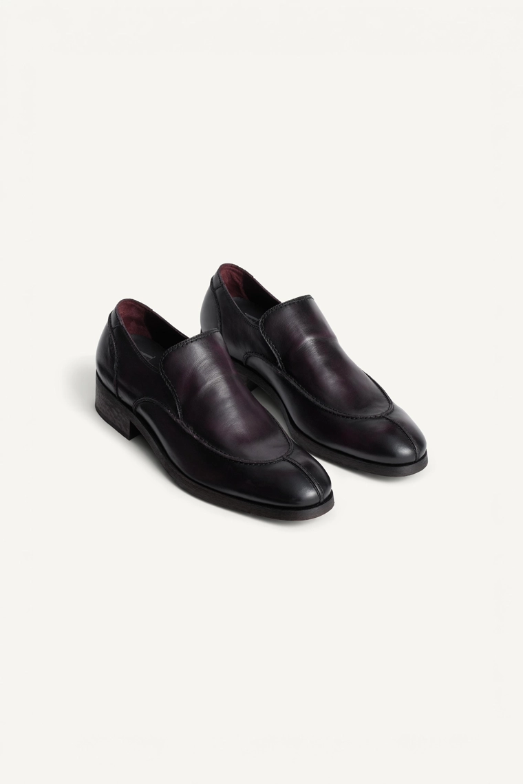Элегантные кожаные лоферы